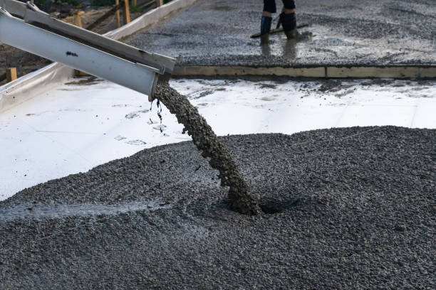 Best Concrete Pool Decks in Shelton, CT